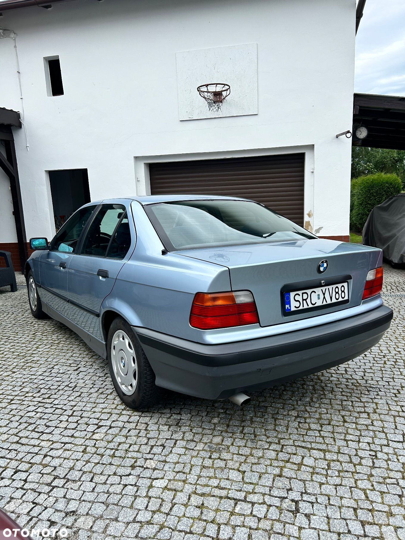 BMW Seria 3 320i - 3