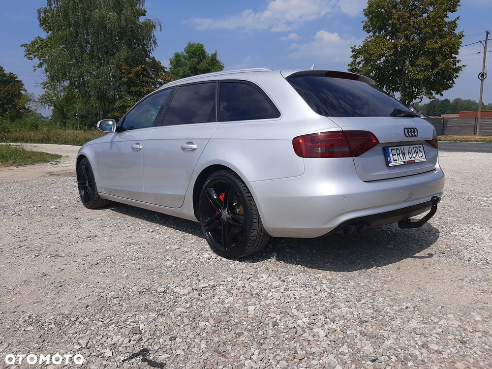 Audi A4 Avant 2.0 TDI DPF Attraction - 12