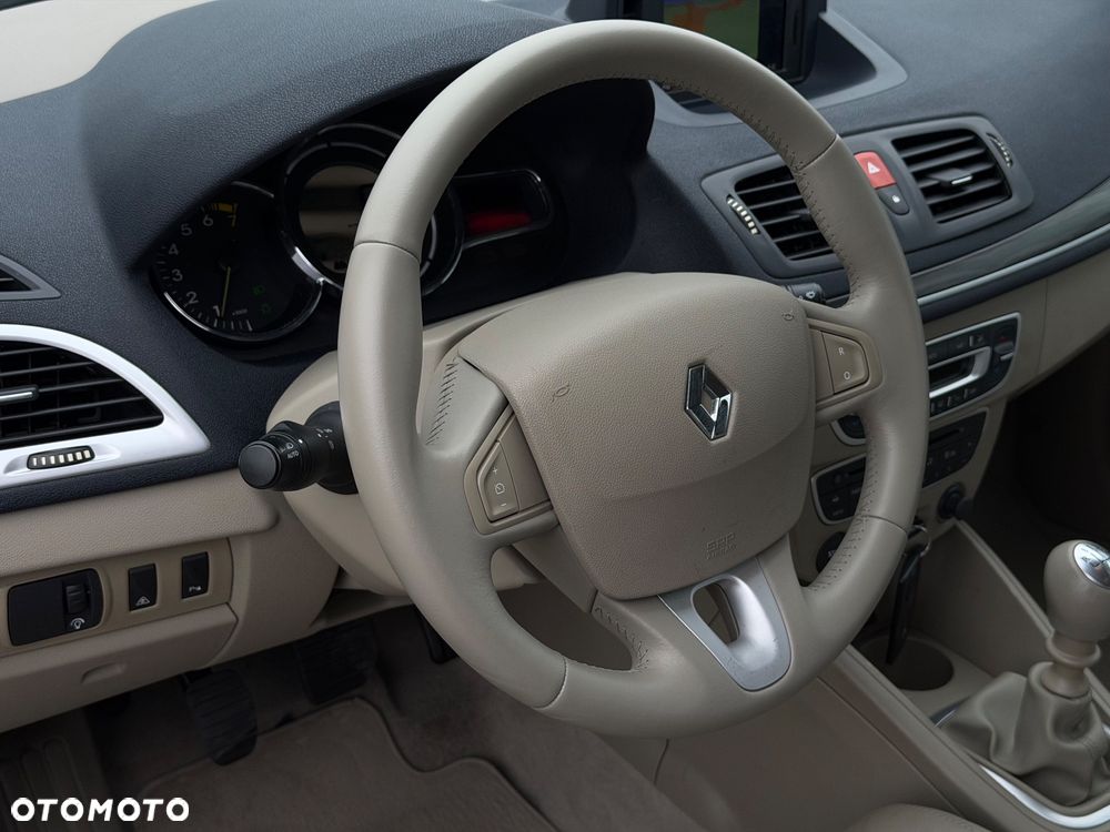 Renault Megane 1.4 16V TCE Privilege - 21