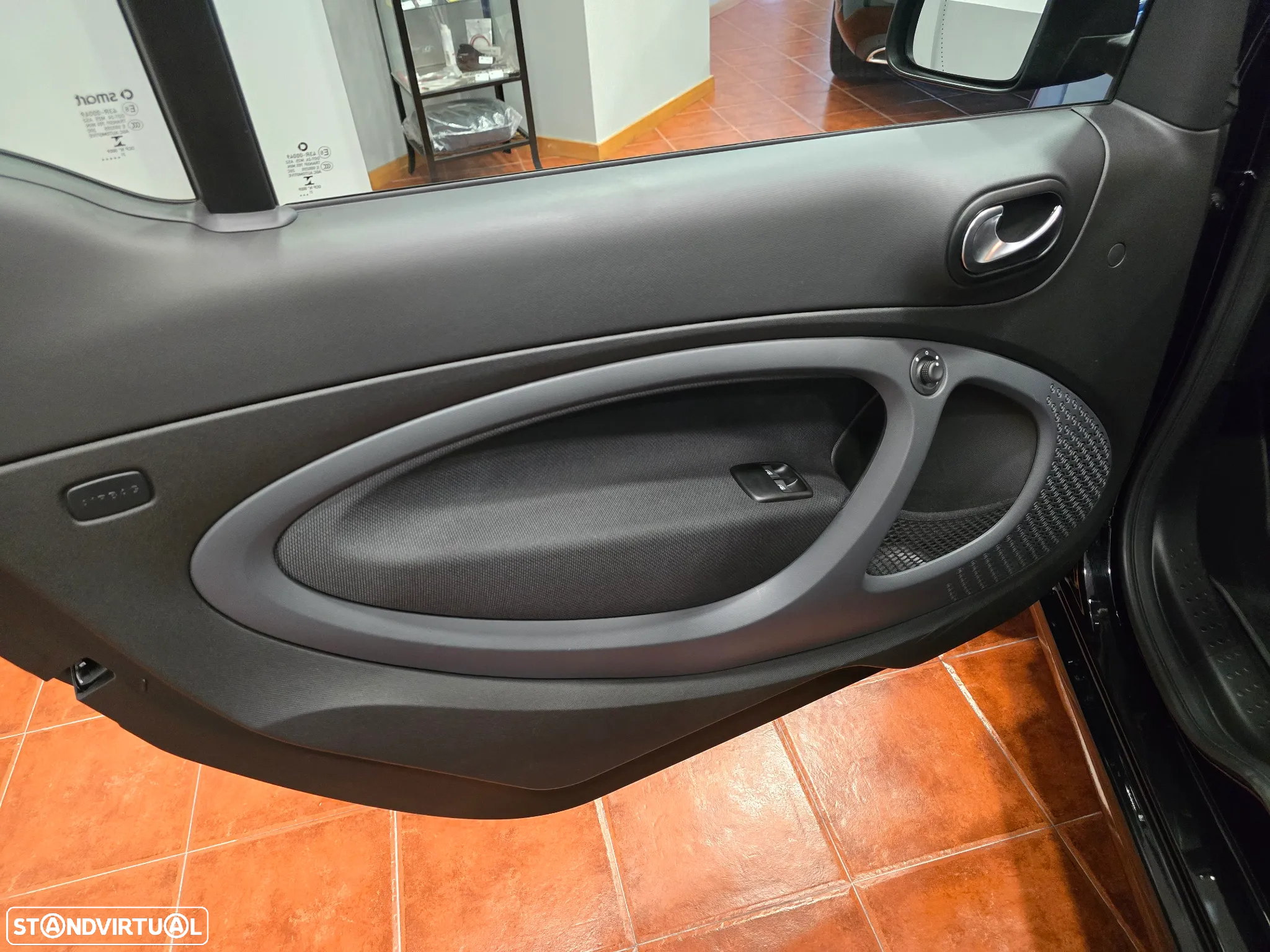 Smart Fortwo Cabrio EQ - 23