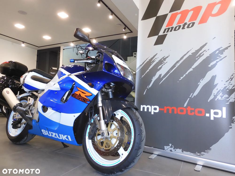 Suzuki GSX-R - 1