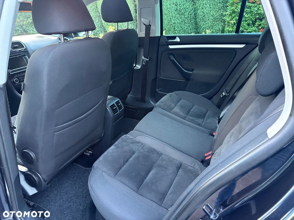 Volkswagen Golf 1.4 TSI Highline - 24