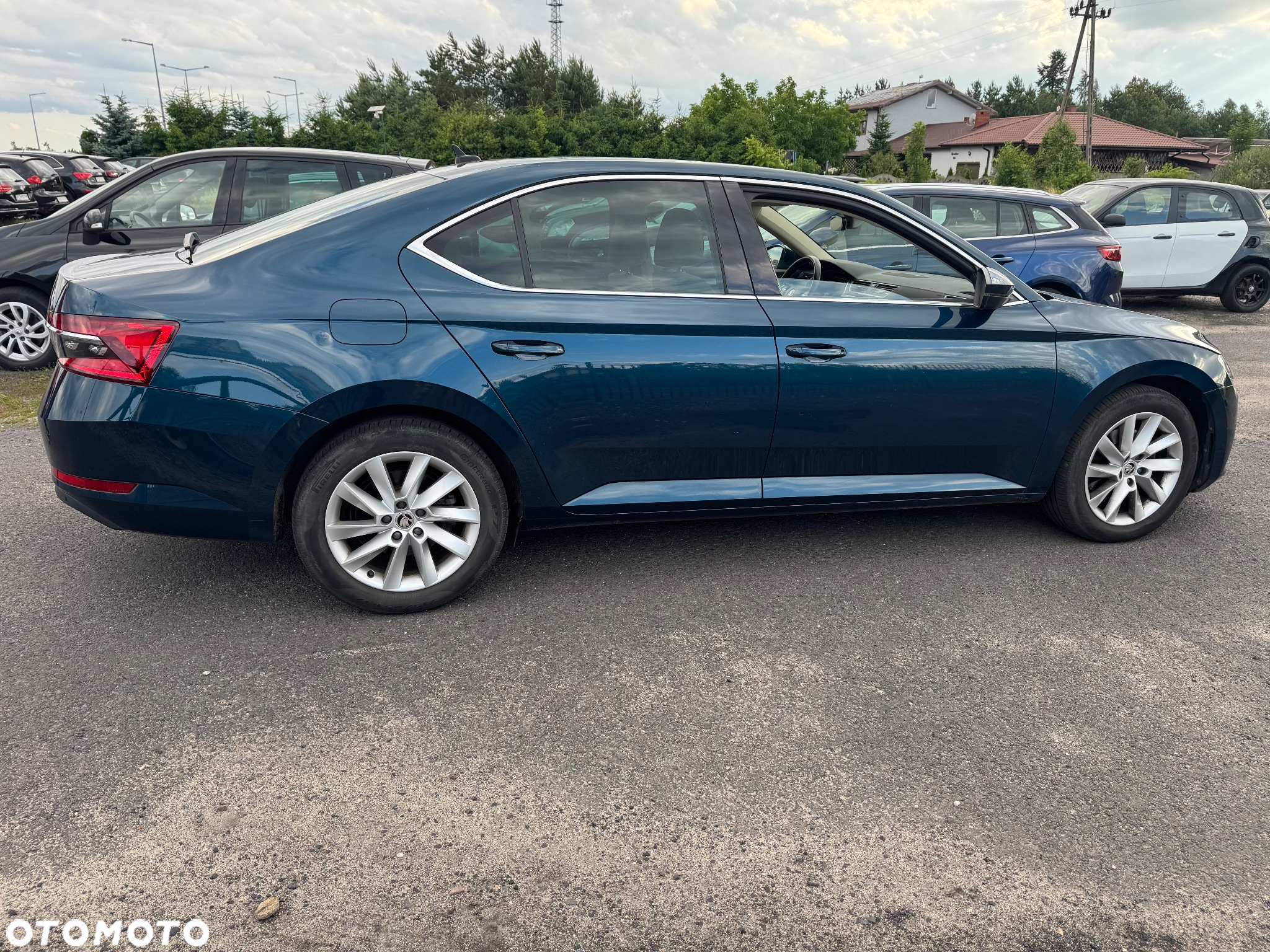 Skoda Superb 2.0 TDI SCR Ambition DSG - 6