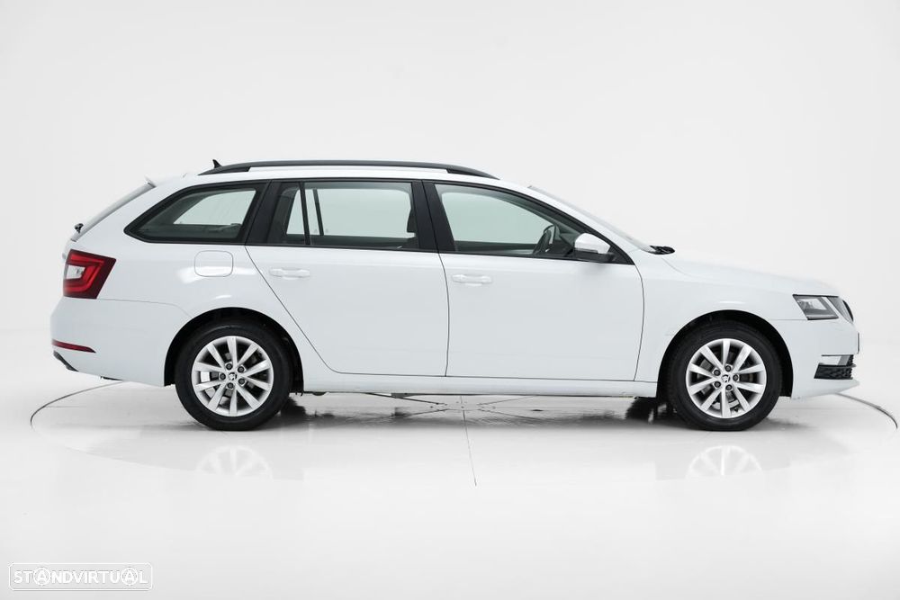 Skoda Octavia Break 2.0 TDI Ambition DSG - 2