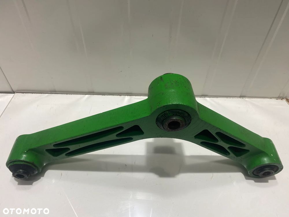 ORYGINALNE RAMIĘ ŁĄCZNIK PRAWY JOHN DEERE W540 - AXE47512 - 3