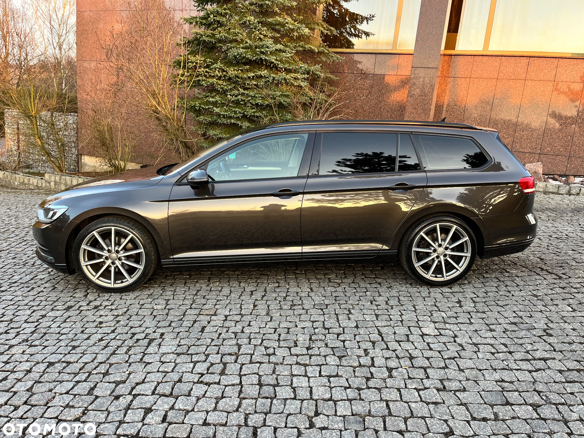 Volkswagen Passat 2.0 TDI BMT Comfortline - 14
