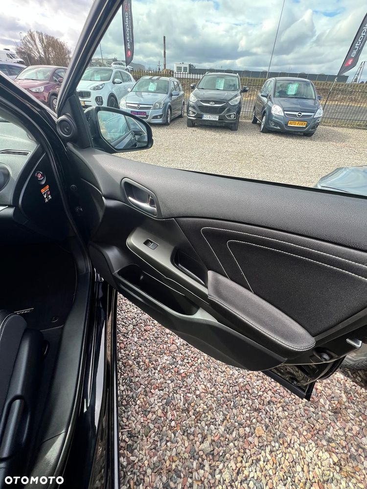 Honda Civic 1.8 i-VTEC Sport Black Edition - 23