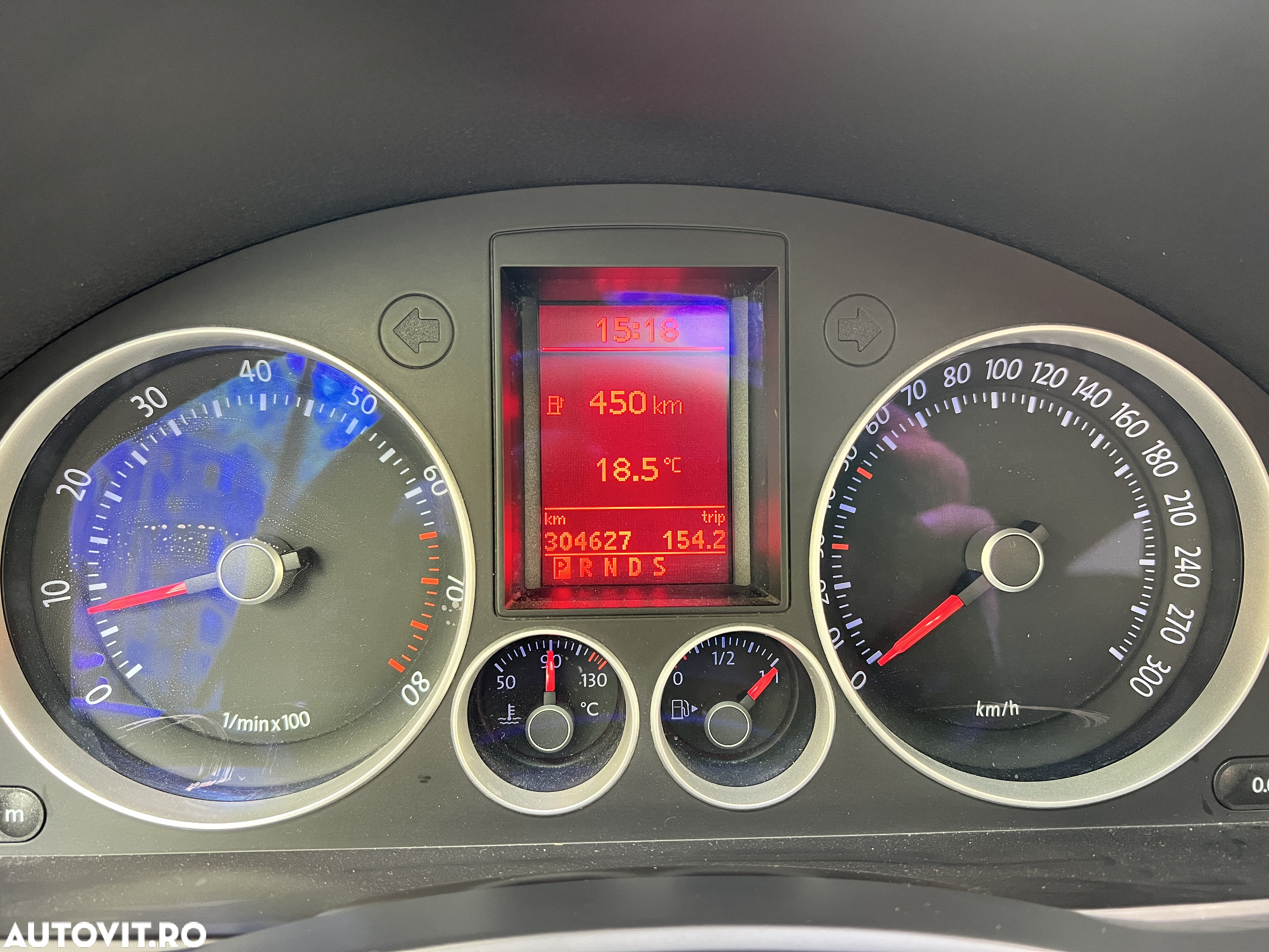 Volkswagen Golf 2.0 FSI GTI DSG - 17