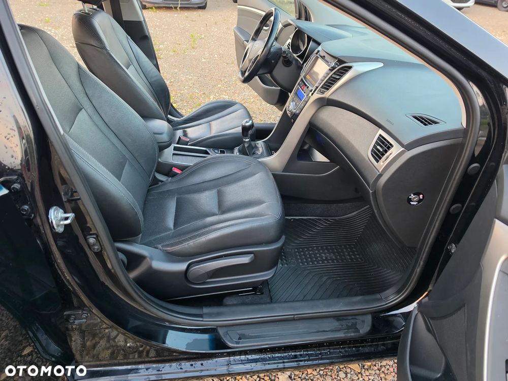 Hyundai i30 1.6 CRDi Premium - 20