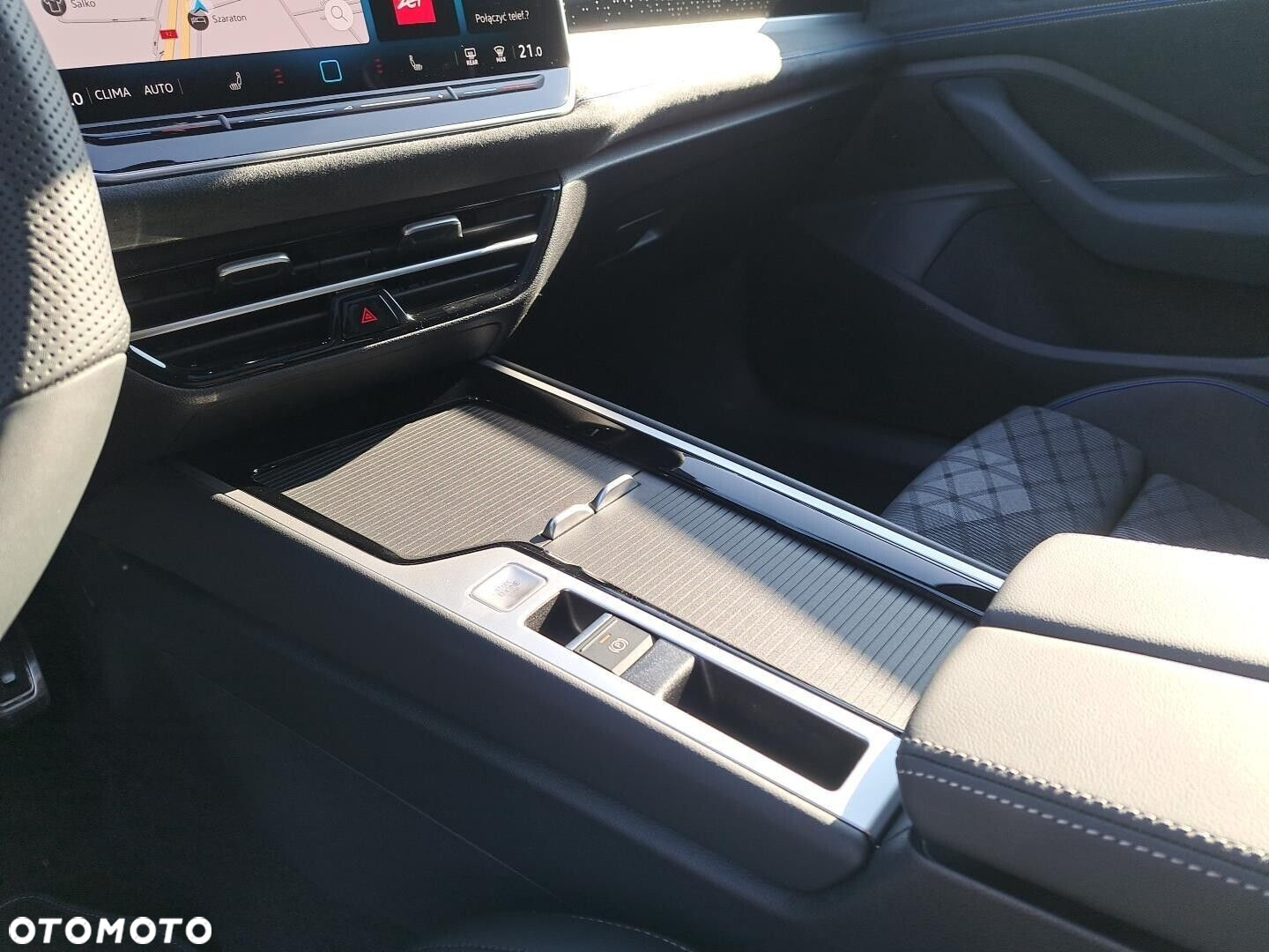 Volkswagen Passat - 15