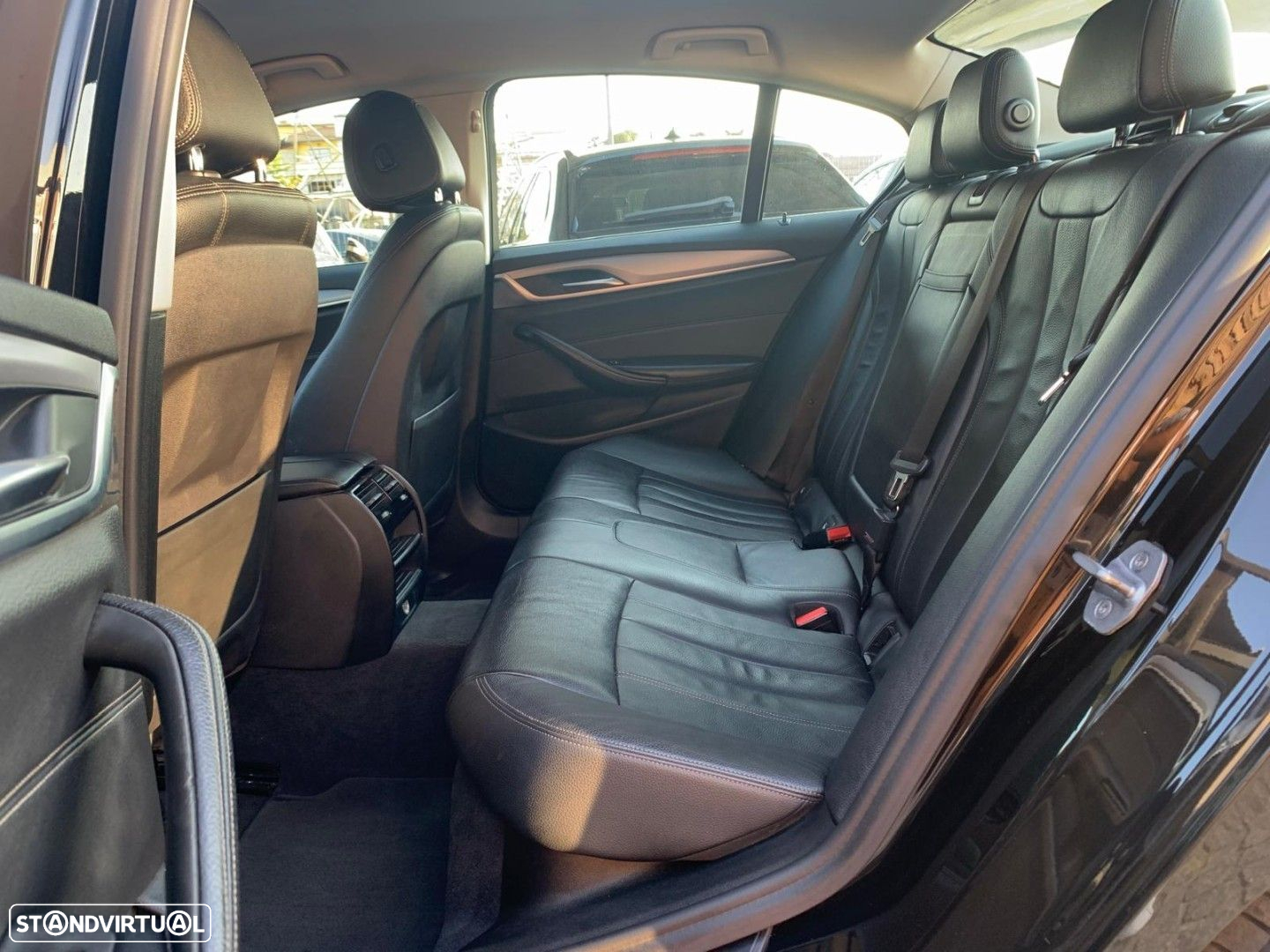 BMW 520 d Auto - 14
