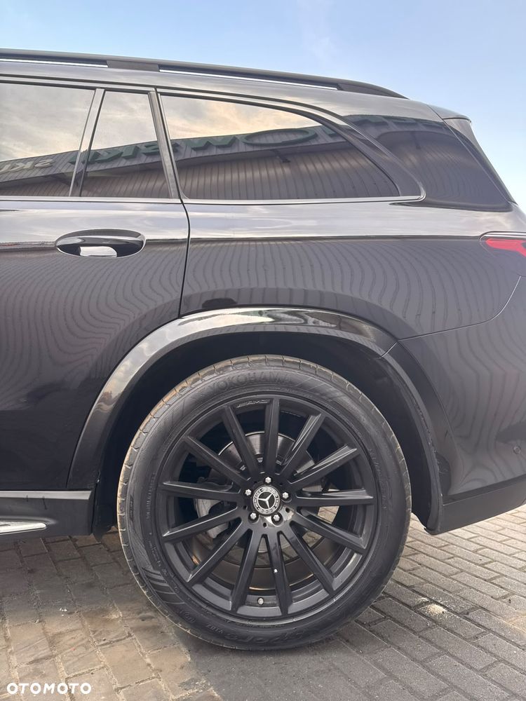 Mercedes-Benz GLS - 4