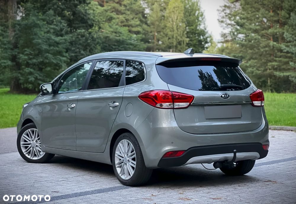Kia Carens 1.7 CRDi 115 Dream-Team Edition - 22