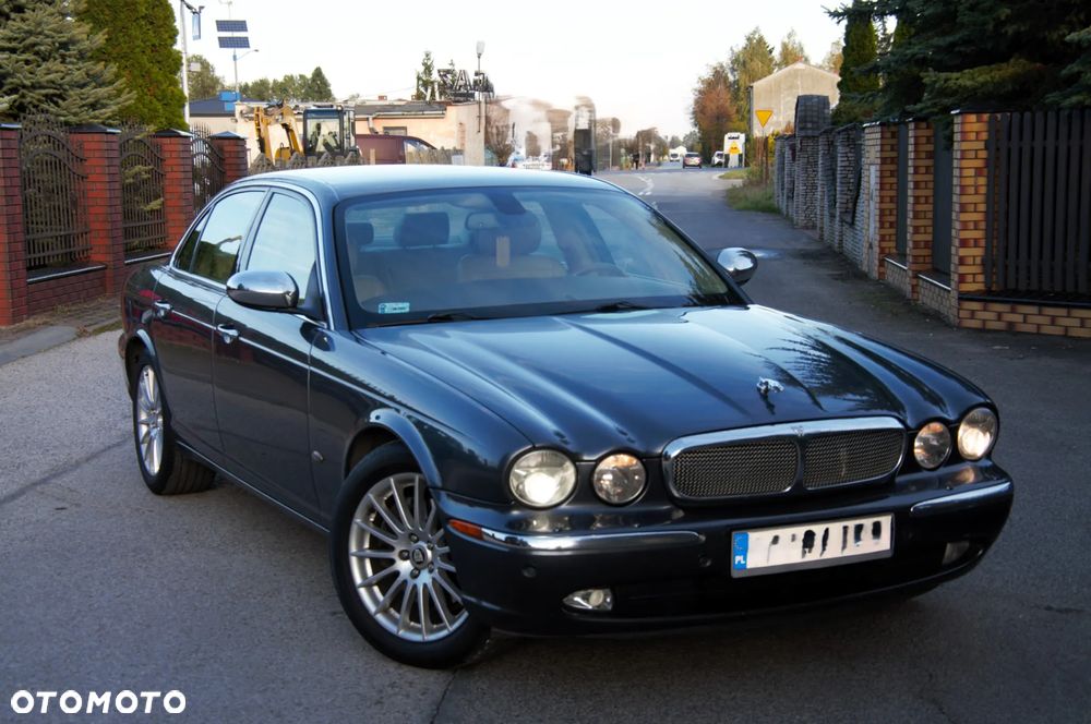 Jaguar XJ XJ6 2.7 D Executive - 25