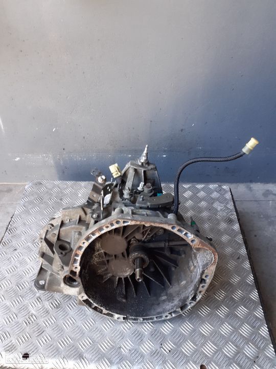 Caixa manual de 6 velocidades Renault Laguna 2.0Dci ref: PK4 006 - 9