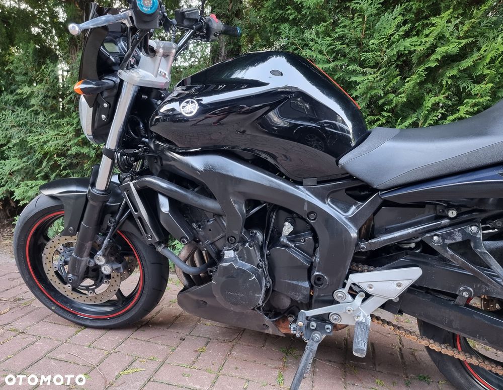 Yamaha FZ6 - 8