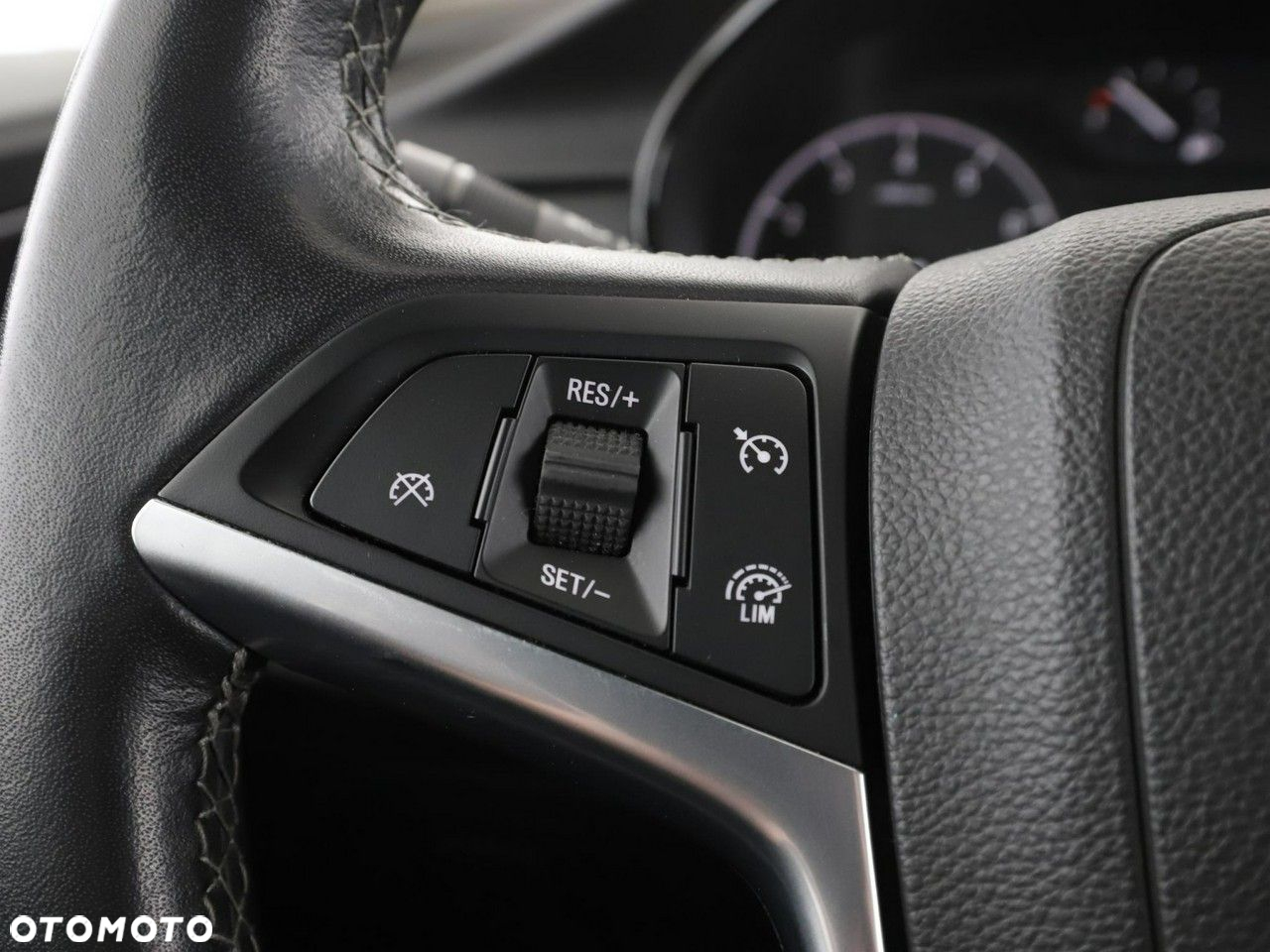 Opel Mokka X 1.4 Automatik Innovation - 23