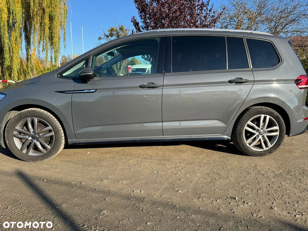 Volkswagen Touran - 15