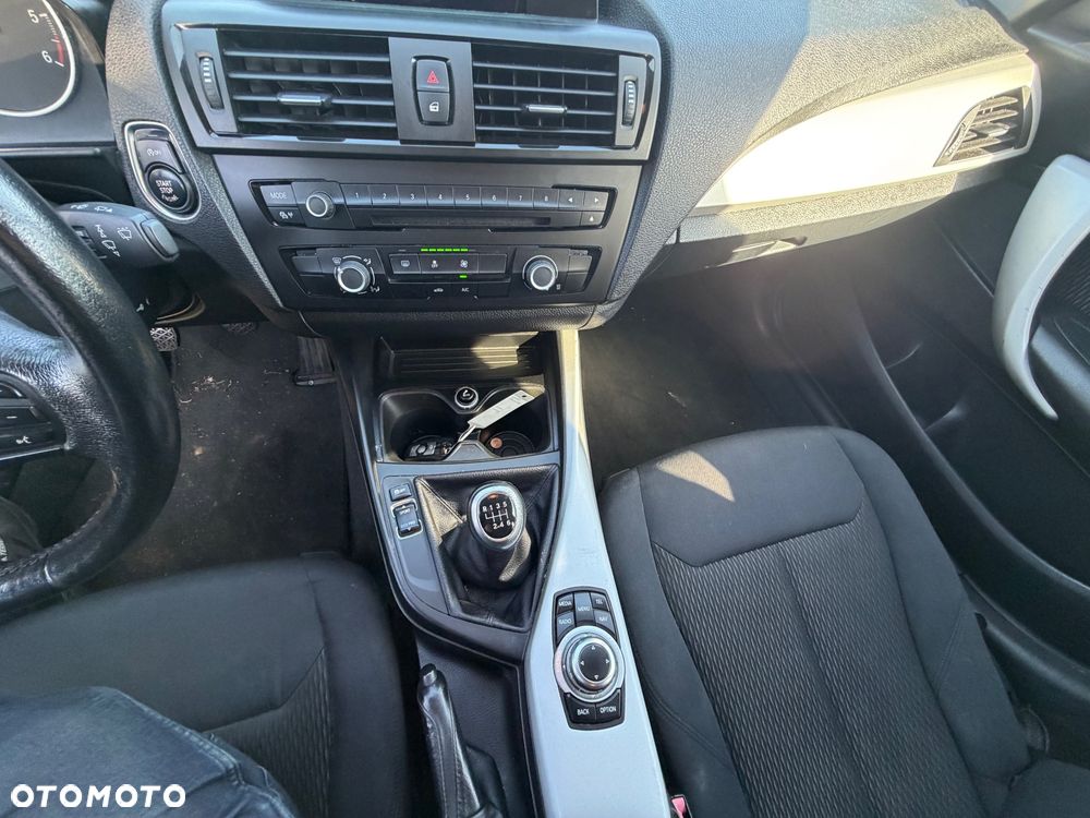 BMW Seria 1 120d - 13