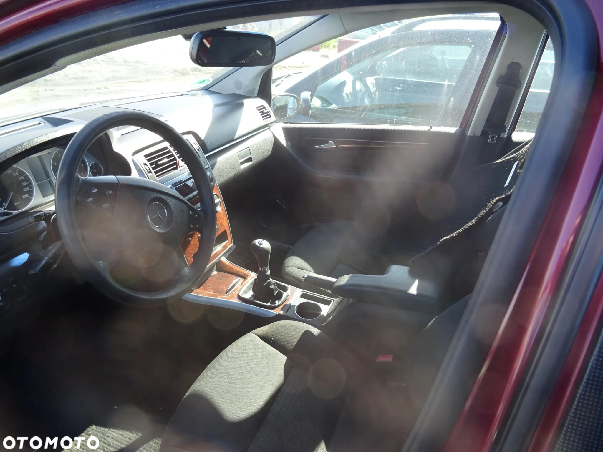 Mercedes B200 2006 lakier(597) na części maska drzwi klapa zderzak - 6