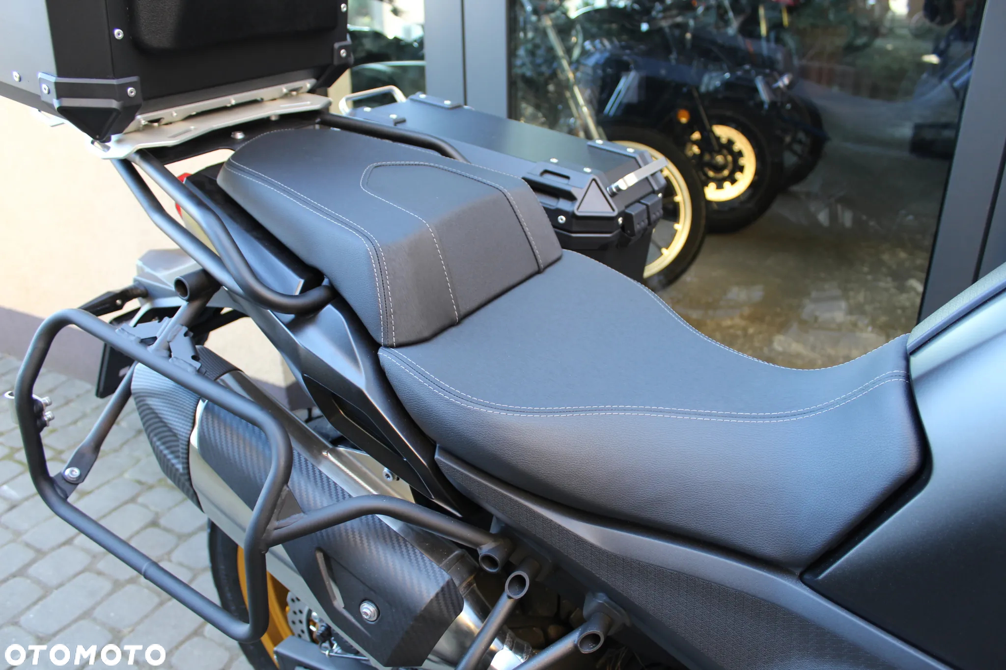 VOGE 525DSX - 16