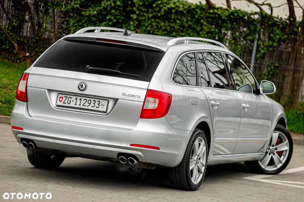 Skoda Superb 3.6 FSI 4x4 Elegance DSG - 8