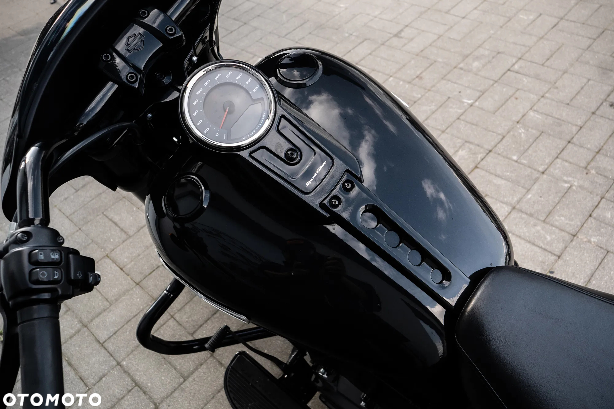 Harley-Davidson Softail Sport Glide - 16