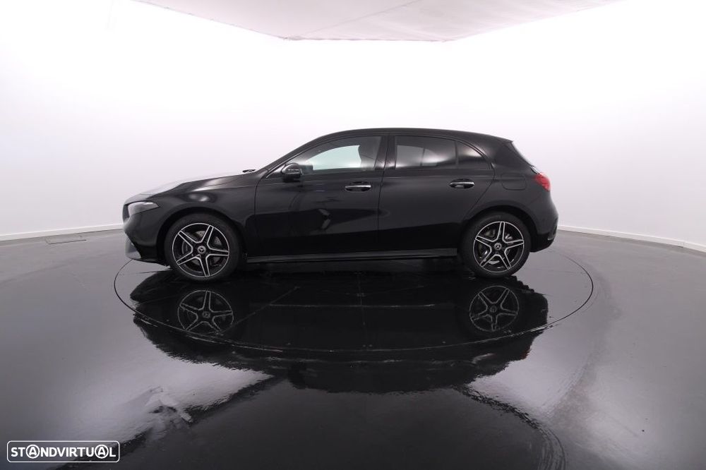 Mercedes-Benz A 250 e AMG Line - 3