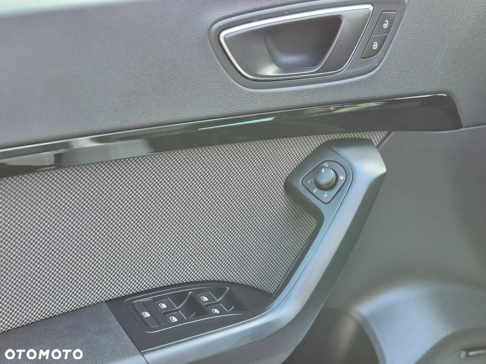 Seat Ateca 2.0 TDI 4Drive XCELLENCE - 17