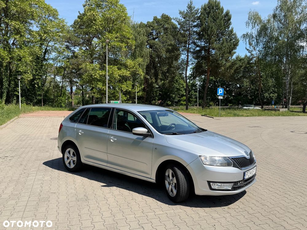 Skoda RAPID 1.6 TDI DPF Edition - 3