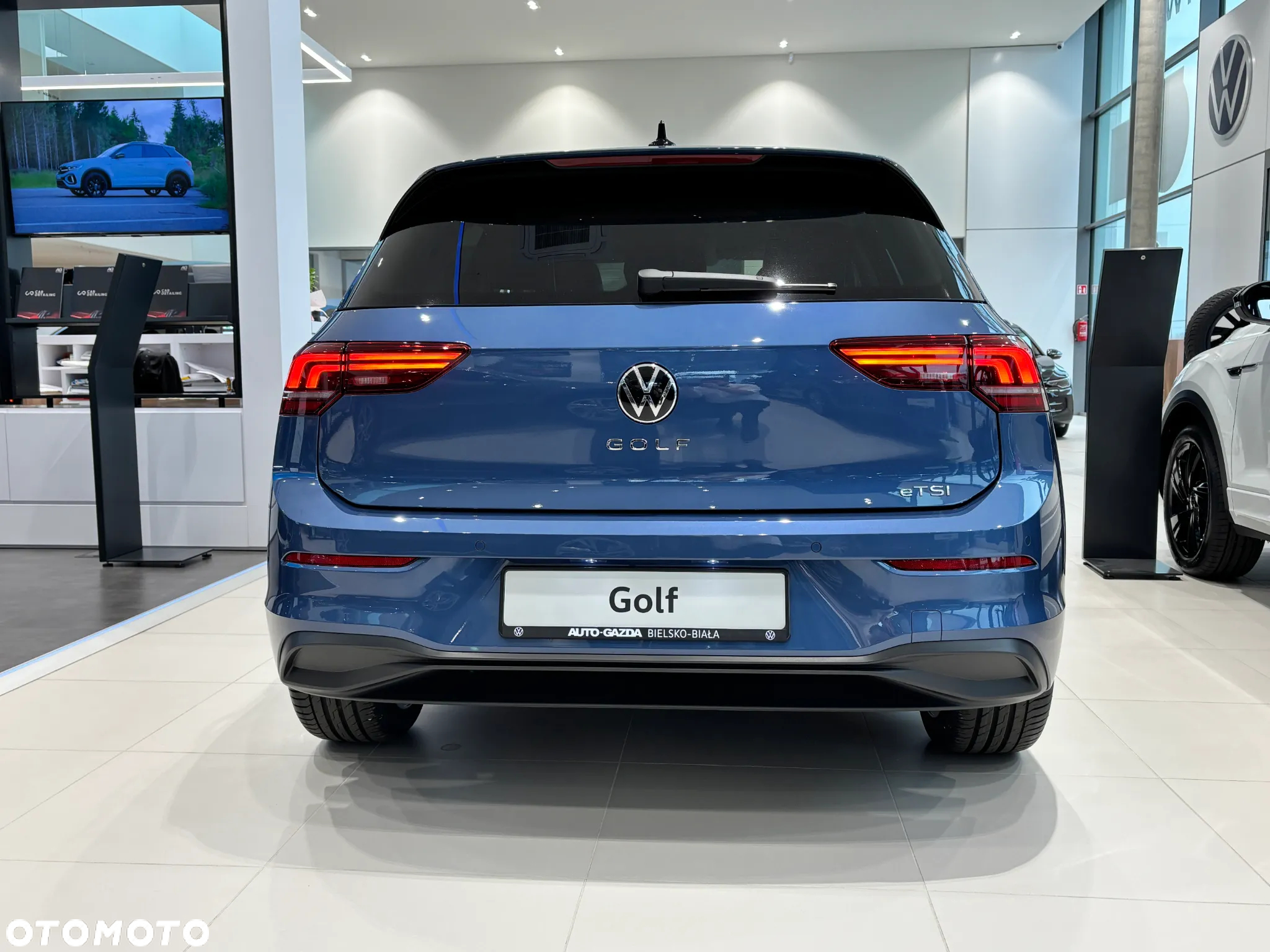 Volkswagen Golf VIII 1.5 eTSI mHEV Life Plus DSG - 8