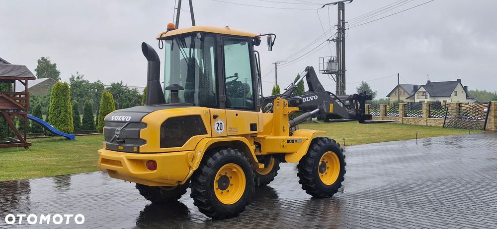 Volvo L30G Super Stan/ Maszyna sprowadzona/