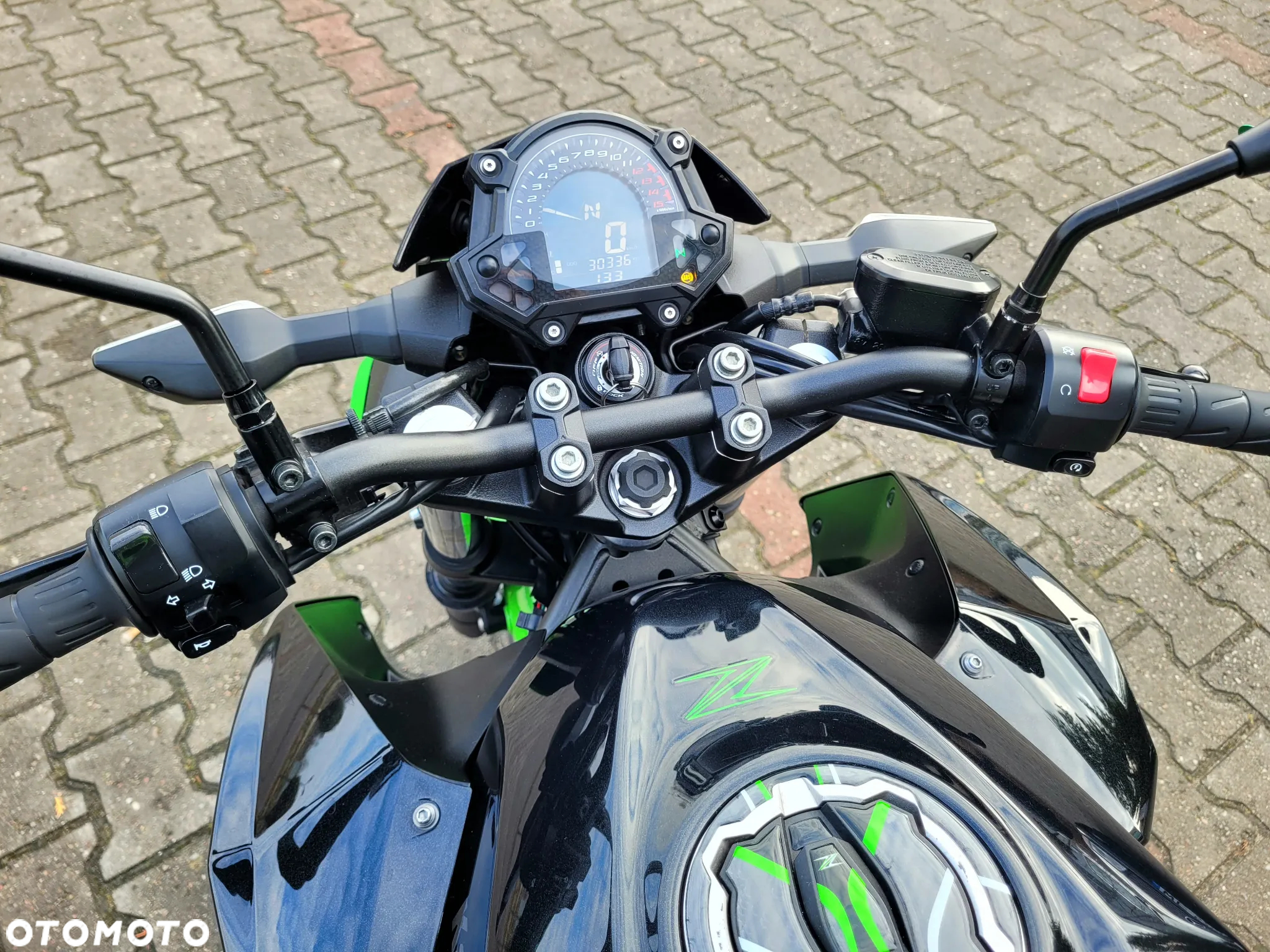 Kawasaki Z - 15