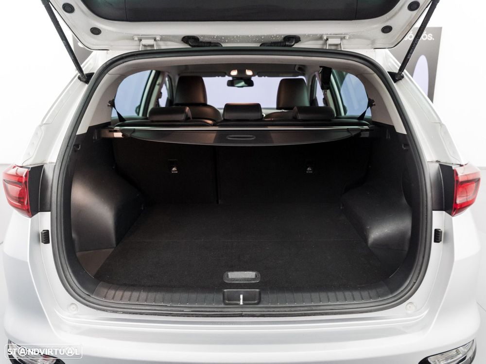 Kia Sportage 1.6 CRDI ISG Drive - 11