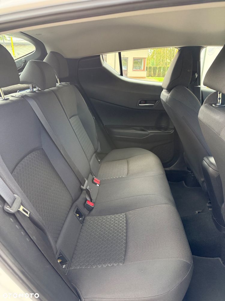 Toyota C-HR - 29