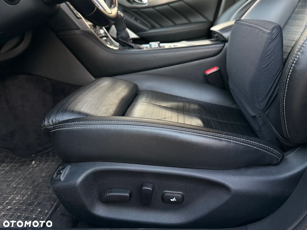 Infiniti Q50 Q50S Hybrid AWD Sport Tech - 20