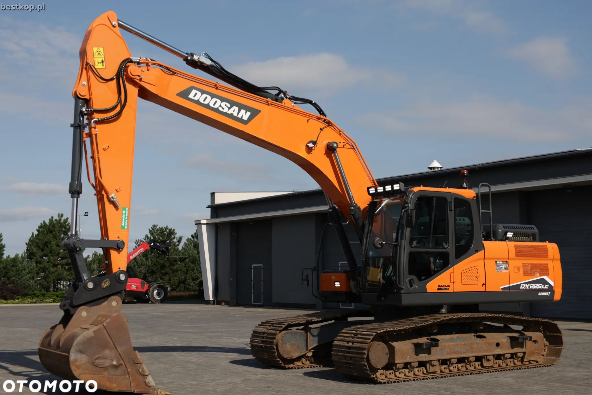 Doosan DX225LC-7 - 1