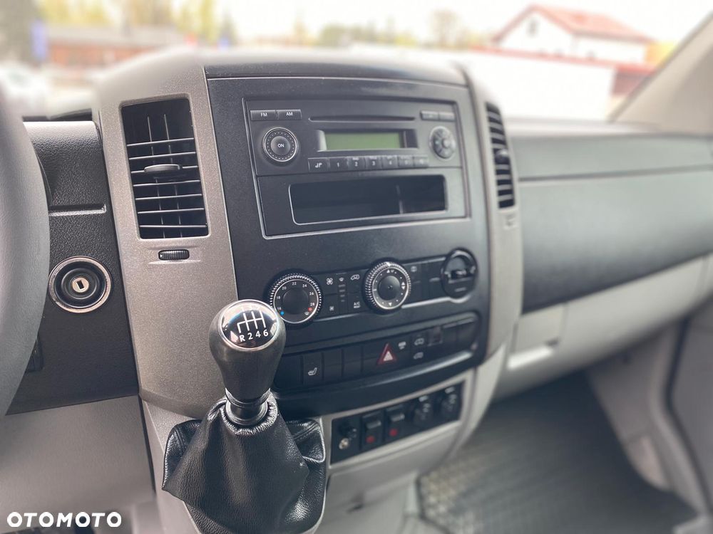 Volkswagen CRAFTER - 13