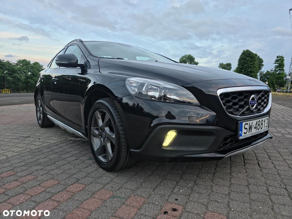 Volvo V40 D2 Momentum - 33