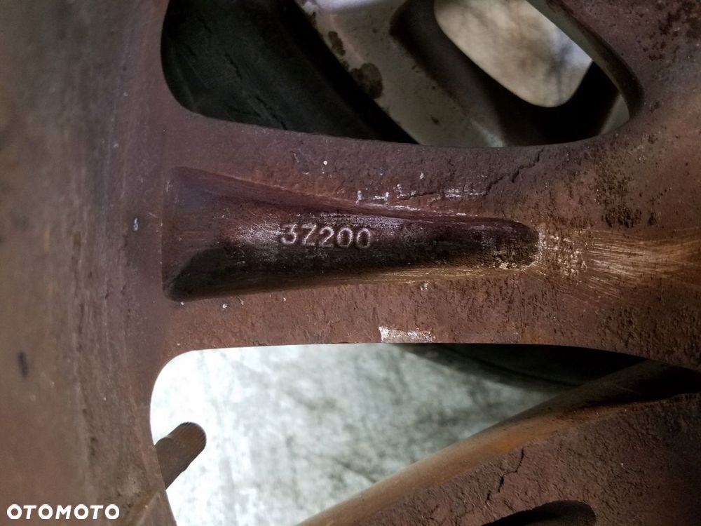 FELGI ALUMINIOWE ALUFELGI HYUNDAI I40 R17 17 - 11