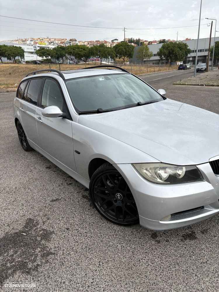 BMW 320 d Touring - 4