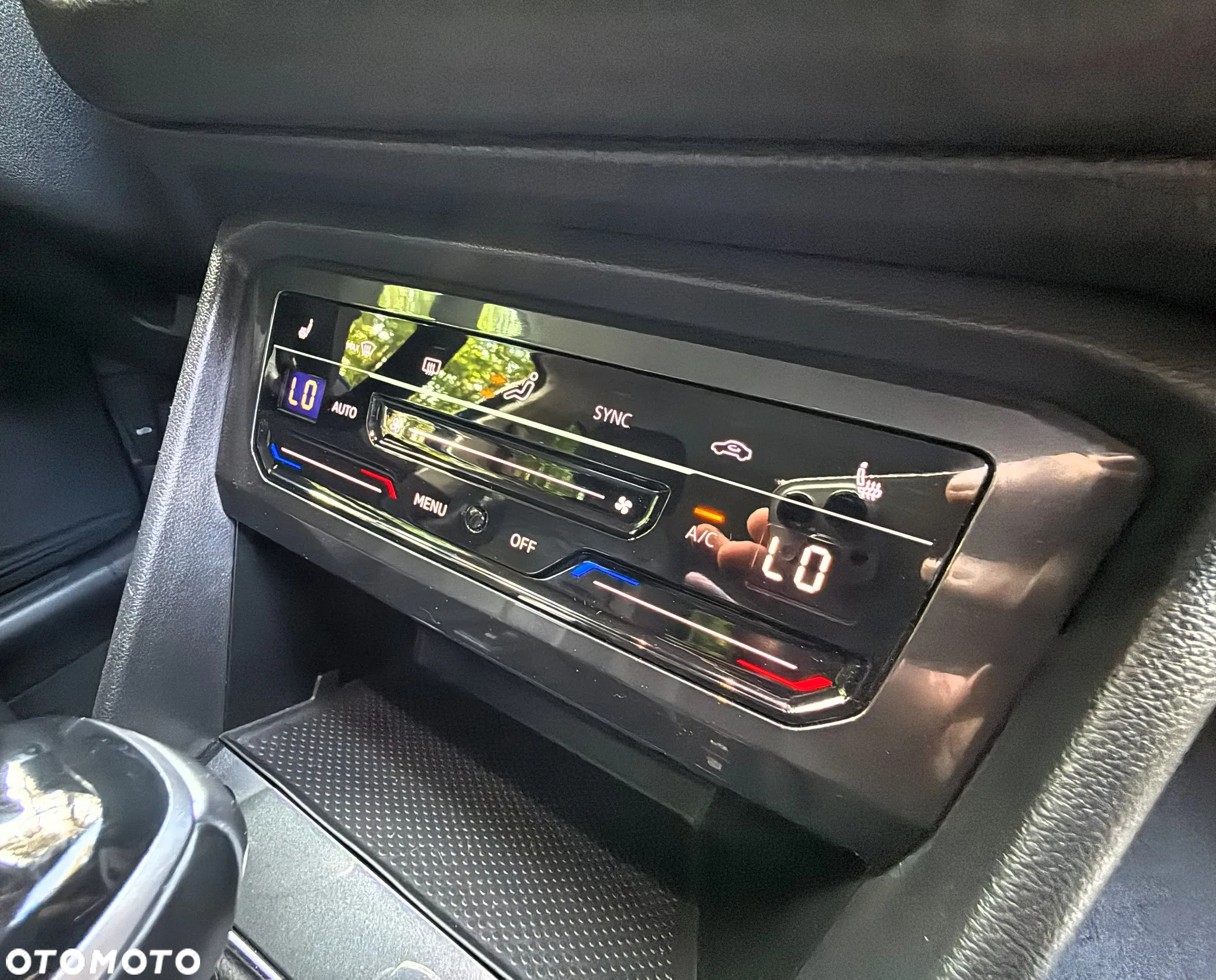 Volkswagen Tiguan 2.0 TDI SCR Life DSG - 29