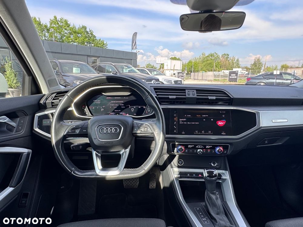 Audi Q3 35 TFSI S tronic - 13