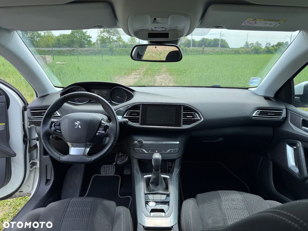 Peugeot 308 PureTech 130 EAT6 Stop & Start Allure - 14