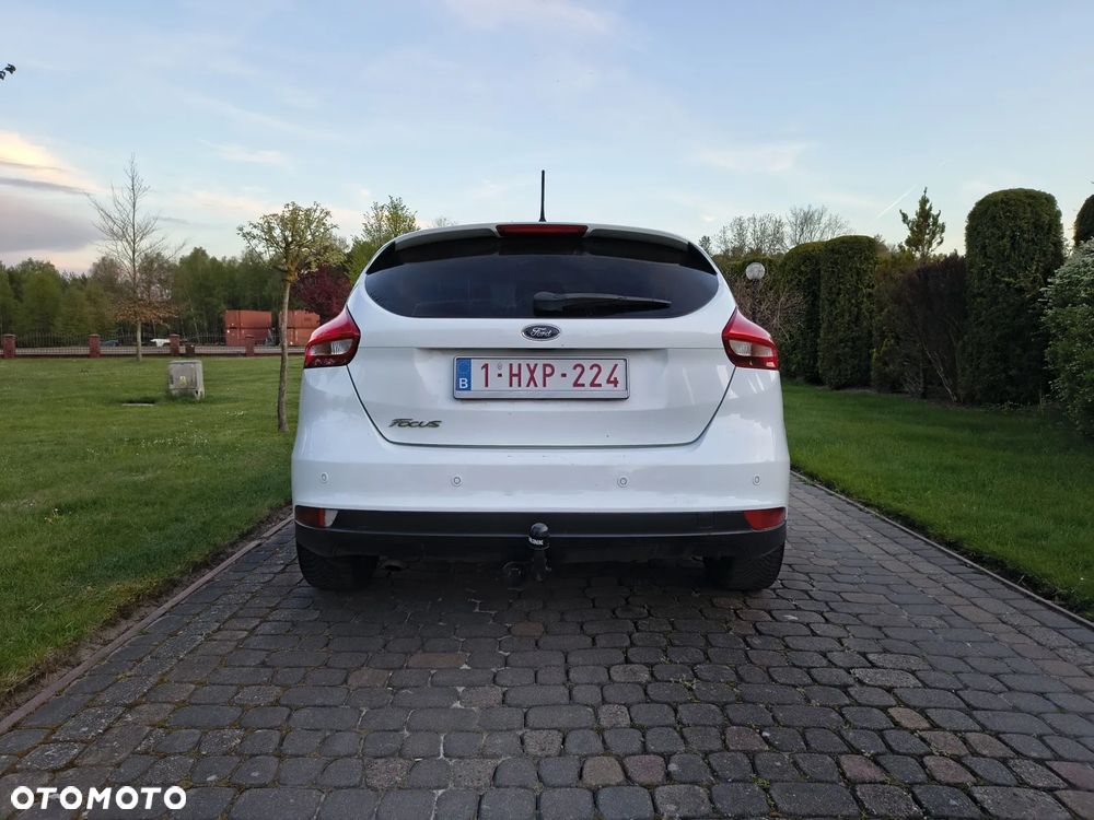 Ford Focus 1.5 TDCi ECOnetic 88g Start-Stopp-System Business - 8