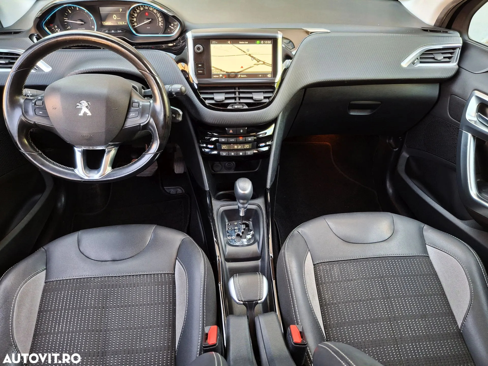Peugeot 2008 - 7
