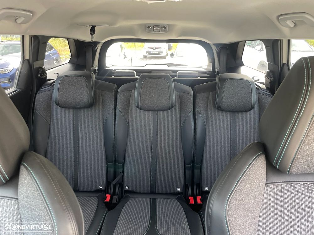Peugeot 5008 1.5 BlueHDi Allure Pack EAT8 - 18