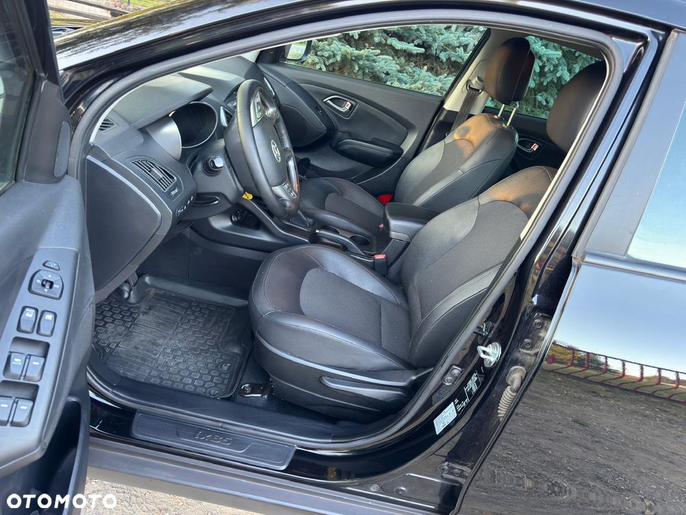 Hyundai ix35 2.0 GDI Premium 2WD - 24