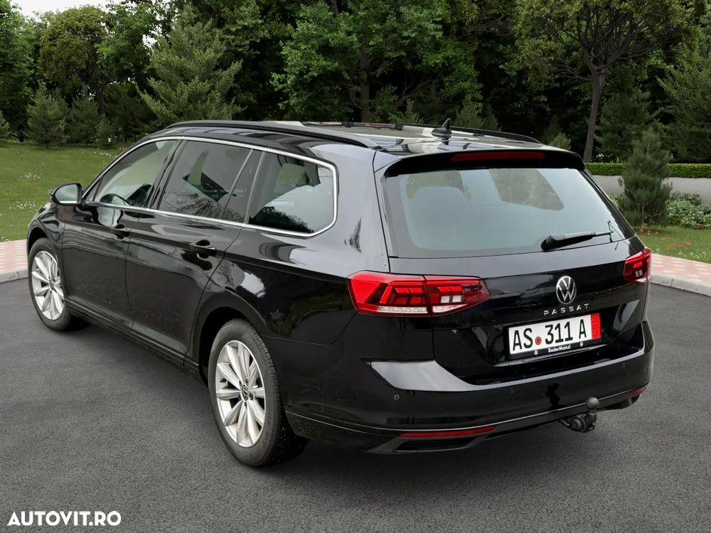 Volkswagen Passat Variant 2.0 TDI SCR DSG Elegance - 22