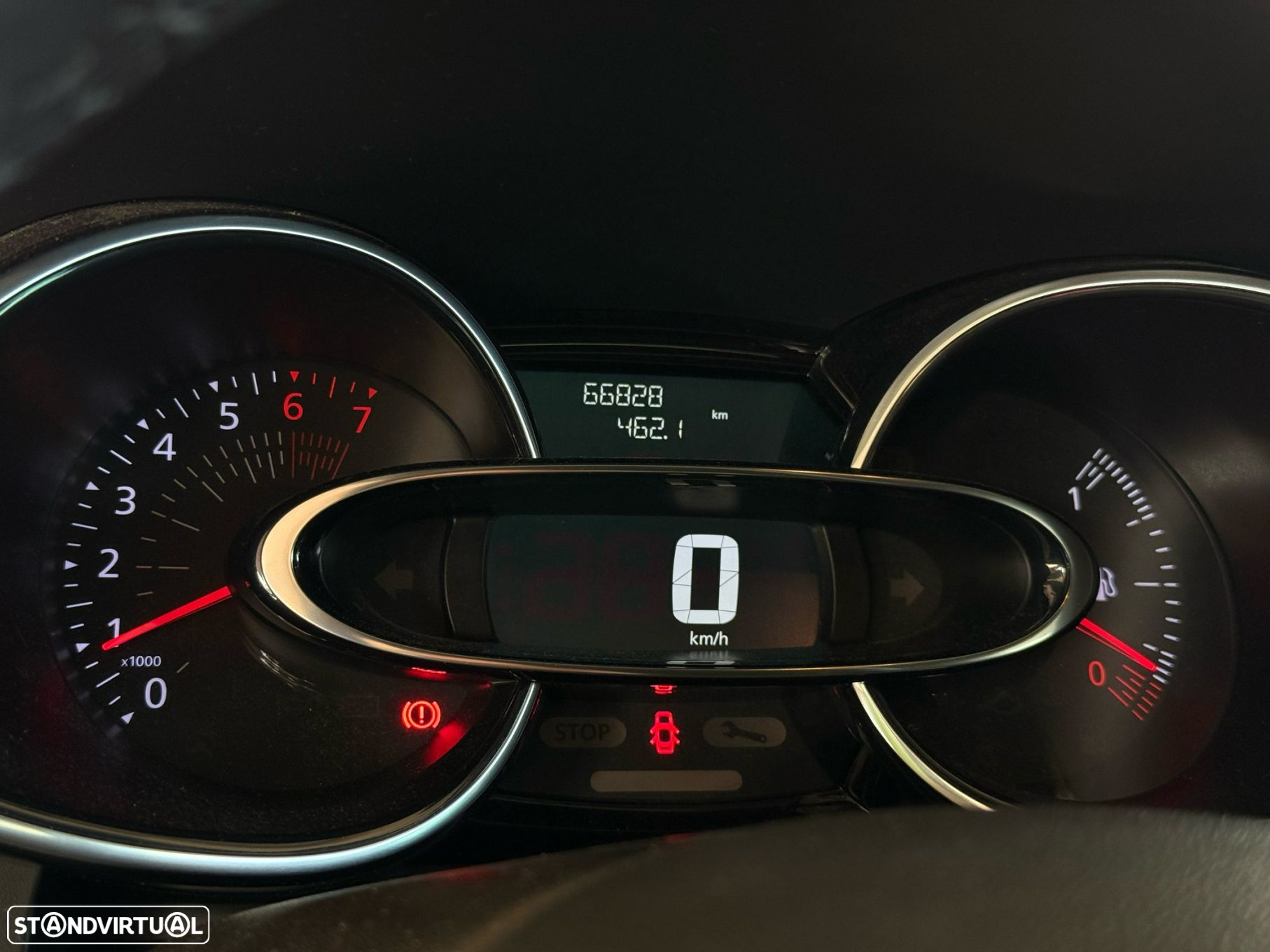 Renault Clio 0.9 TCe Limited Bi-Fuel - 12